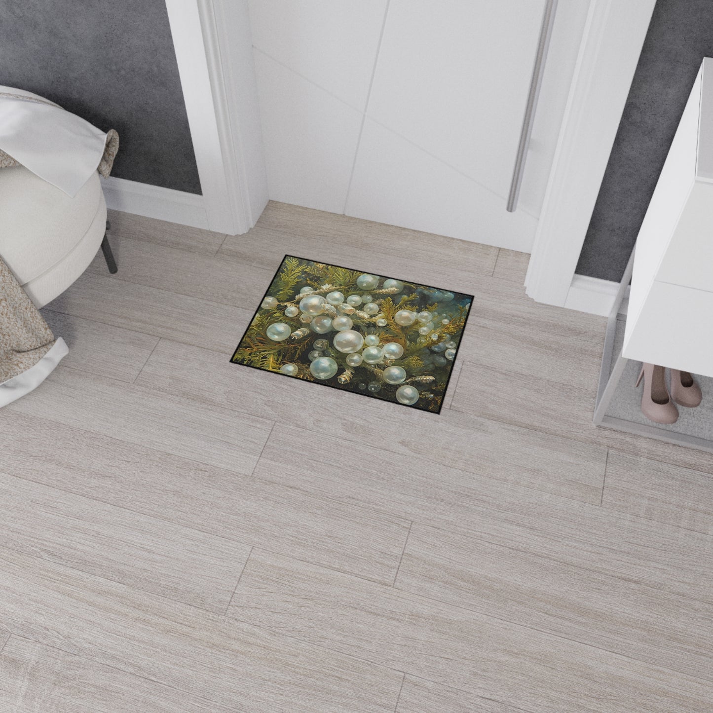 Elegant Sea Moss Coastal Floor Mat with Pearl Design